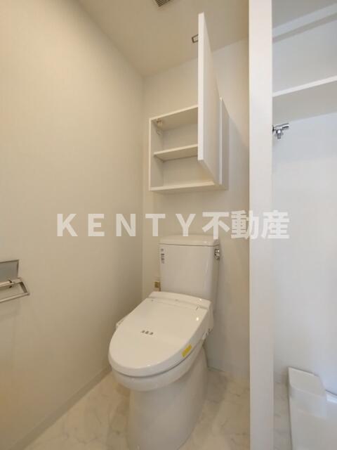 トイレ　落ち着いたトイレです