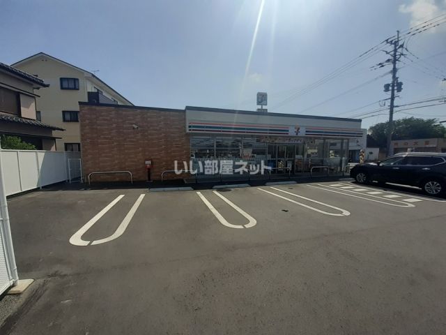 コンビニ　セブンイレブン（コンビニ）まで1506m