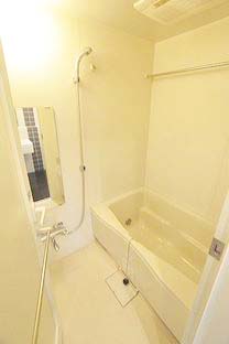 バス・シャワールーム　★浴室乾燥機・追焚機能付きバスルーム★