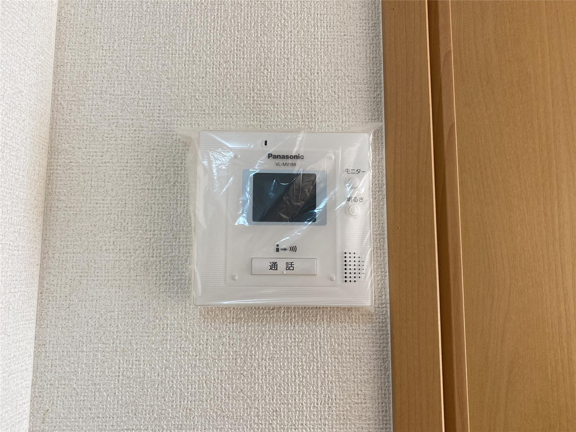 セキュリティ　モニター付きインターホン
