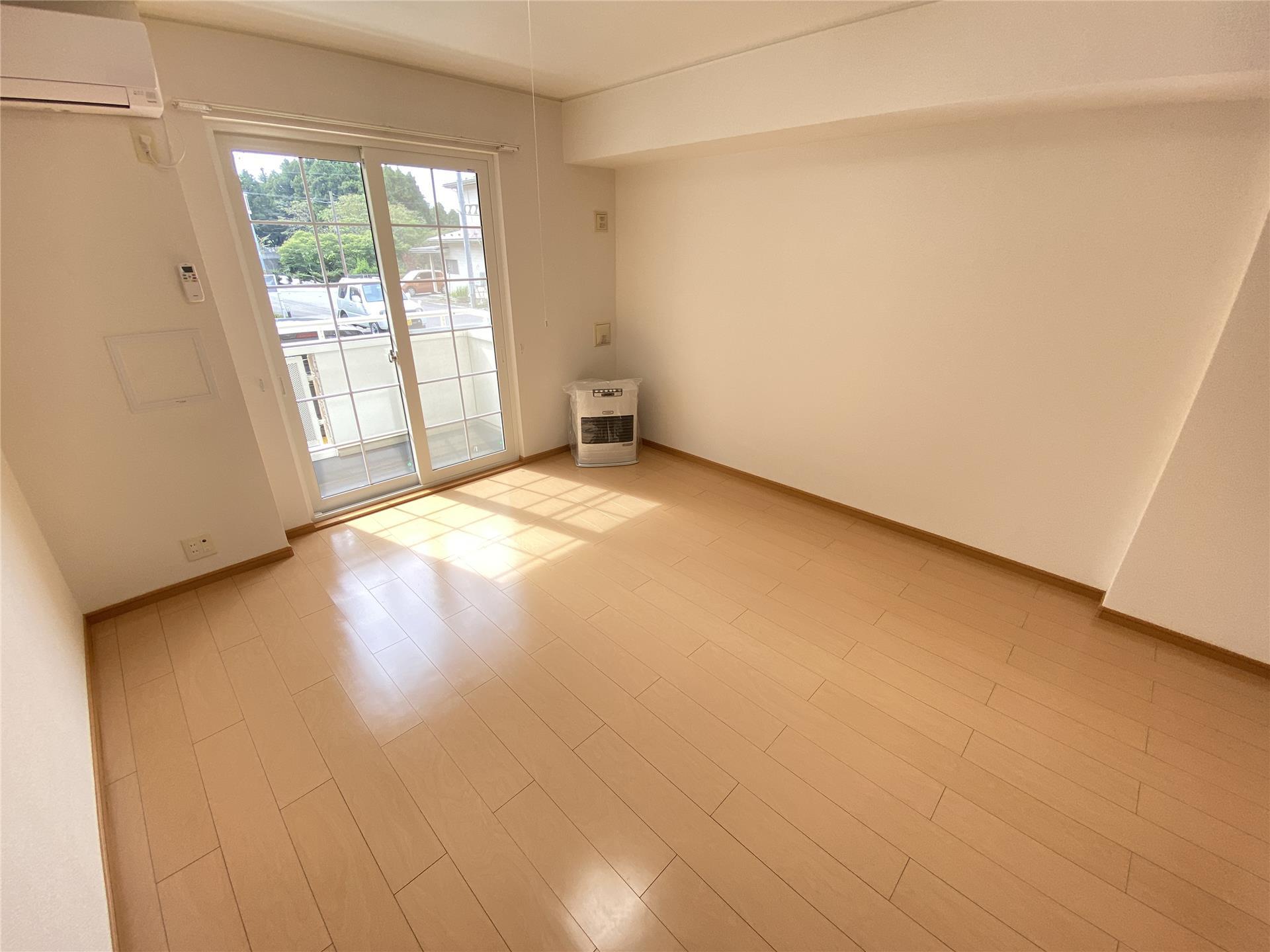 居室・リビング　居室