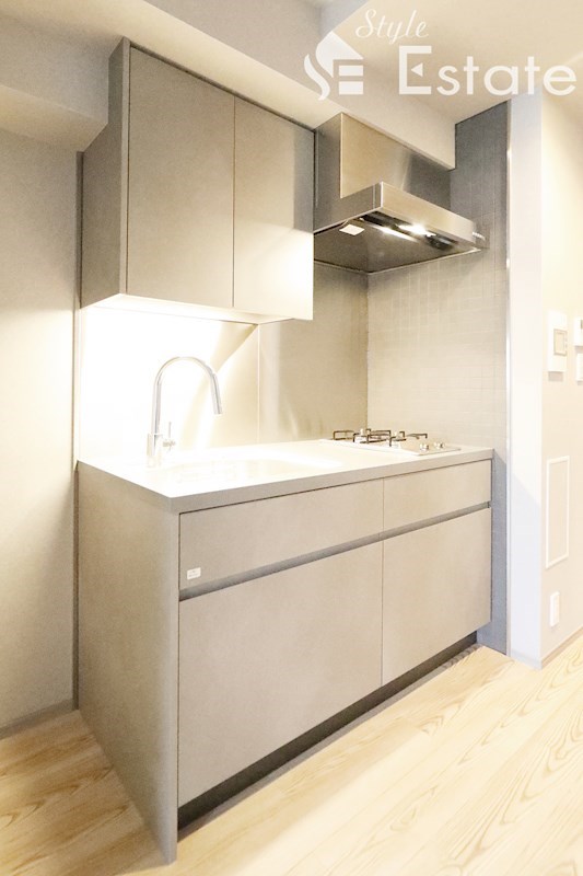 キッチン　システムキッチン・ガス二口コンロ