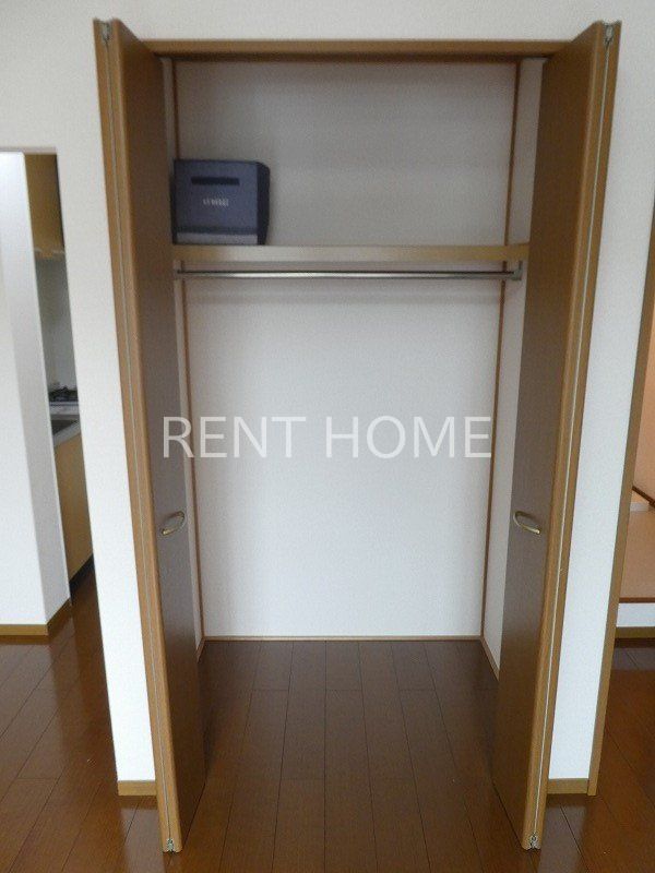 収納　クローゼット