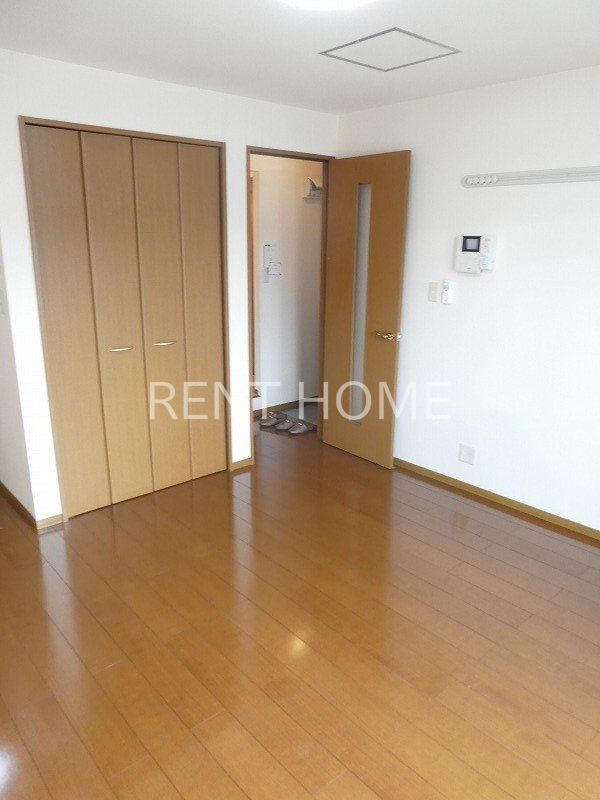 居室・リビング　広めのお部屋でゆったり使えますね