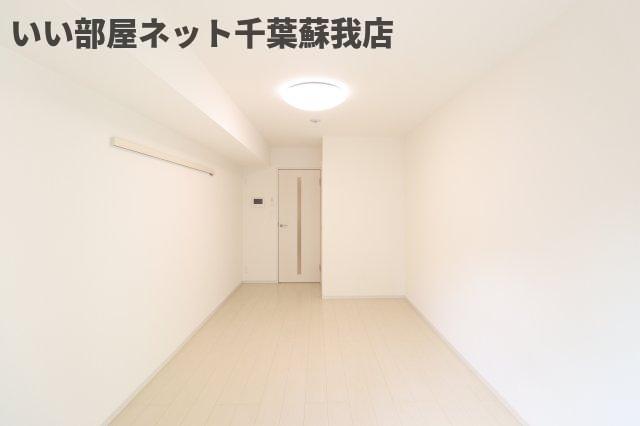 居室・リビング　ゆったり過ごせる居間です