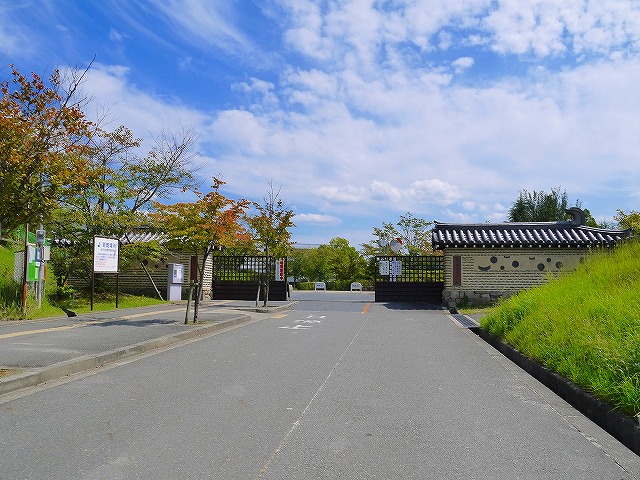 高校・高専　東大寺学園高等学校（高校・高専）まで1244m