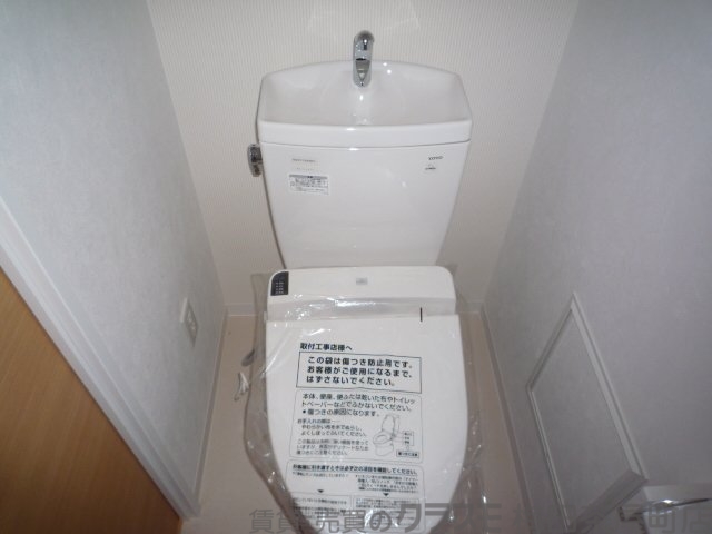 トイレ　レシェンテ西梅田