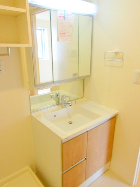 洗面設備　人気のシャンプードレッサー