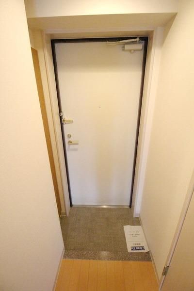 玄関　★お部屋探しは株式会社タウンハウジング東京まで★