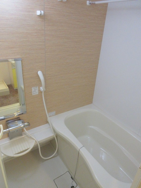 バス・シャワールーム　同建物・別号室画像・同仕様