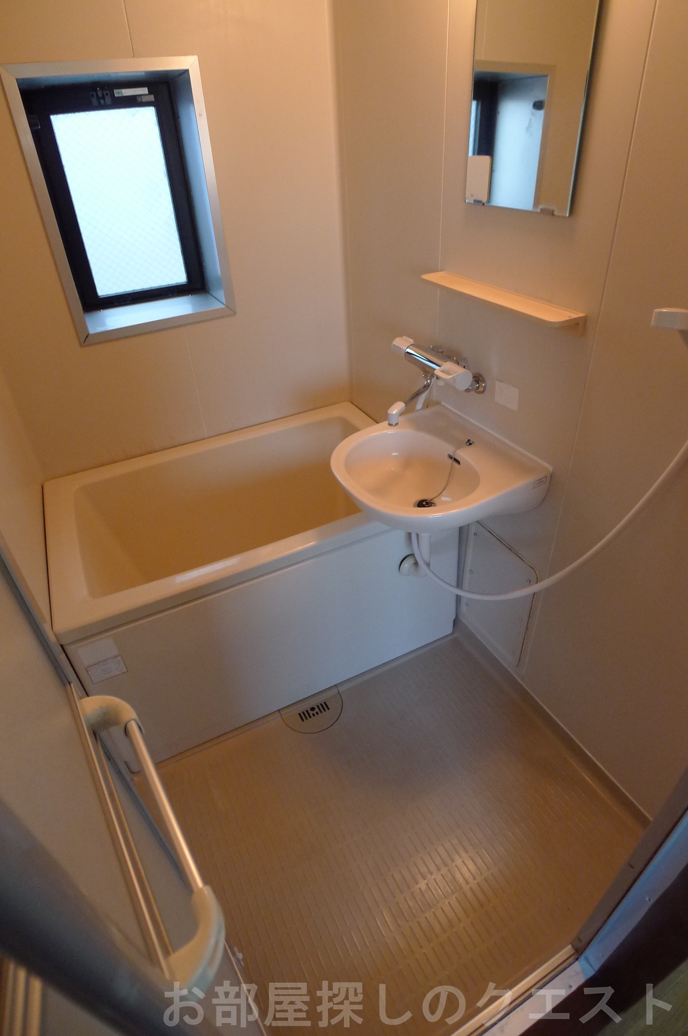 バス・シャワールーム　（写真は同タイプ）