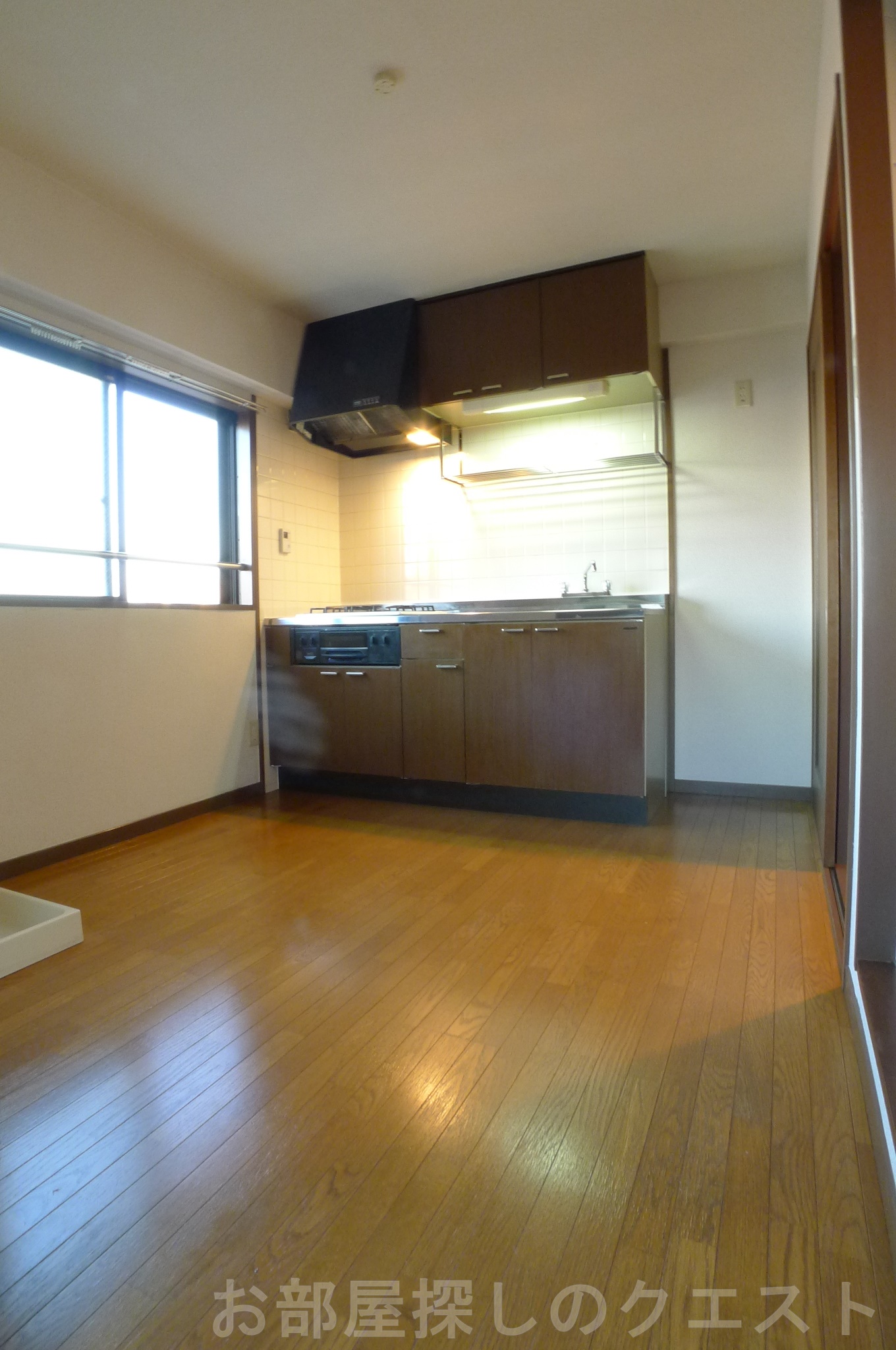 居室・リビング　（写真は同タイプ）