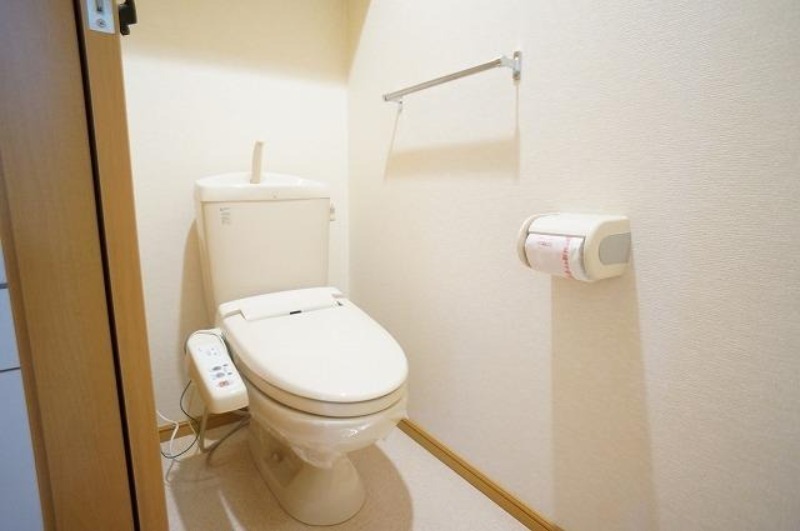 トイレ　図面と現状に相違がある場合には現状を優先