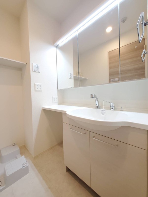 洗面設備　同仕様写真