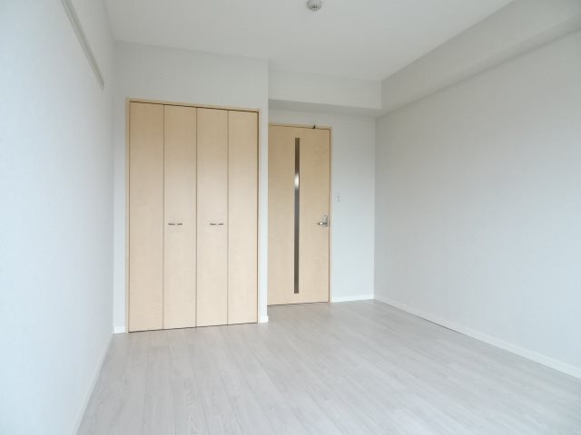 その他部屋・スペース　フローリング張替済み！