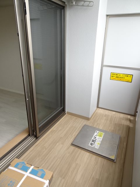 バルコニー　南向きバルコニー！