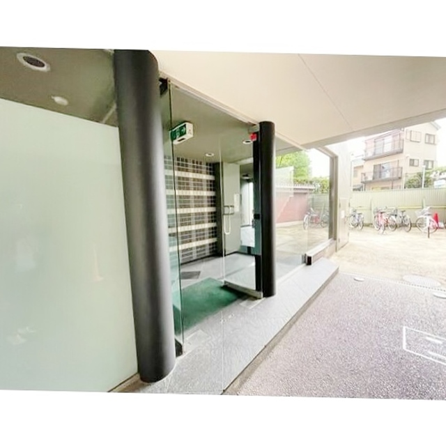 エントランス　エントランス