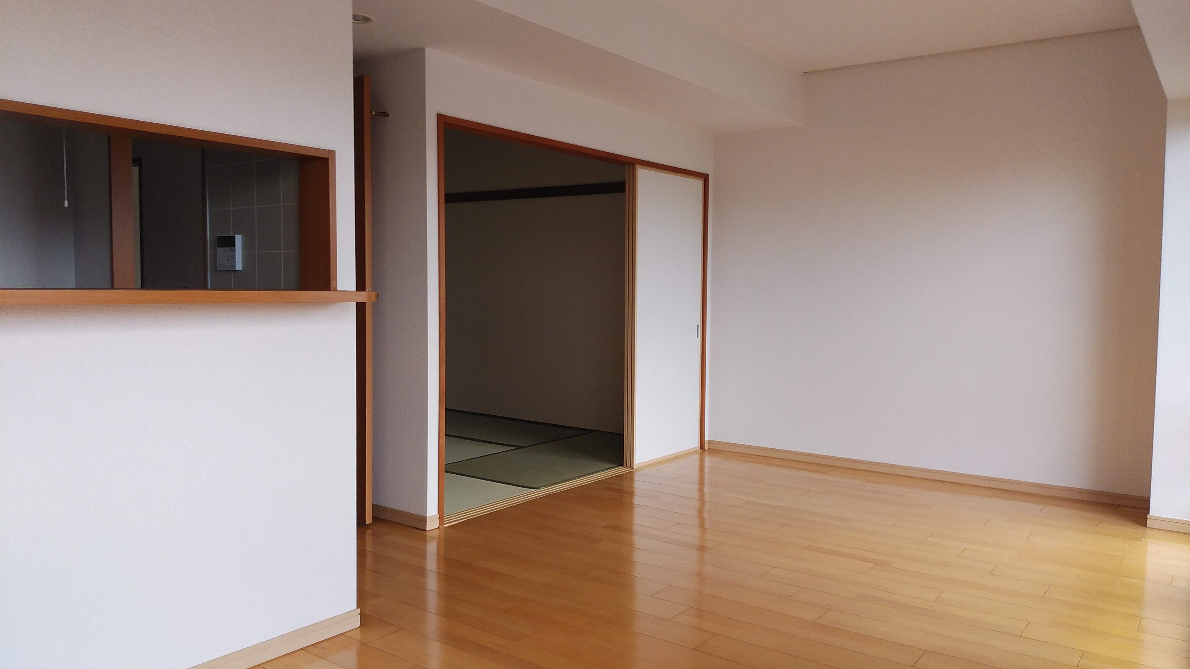 居室・リビング　【参考】同建物内の別のお部屋の画像です