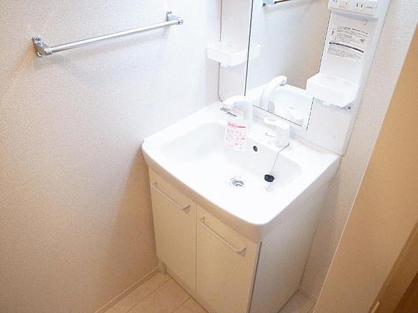 洗面設備　洗髪洗面化粧台