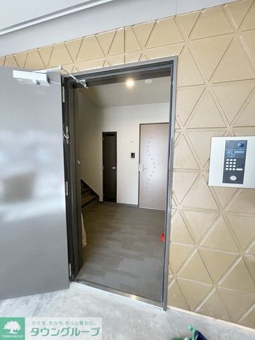 エントランス　エントランス