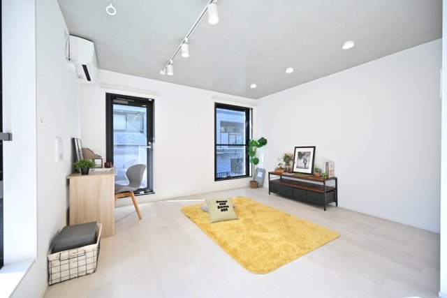 居室・リビング　※家具・小物はイメージです