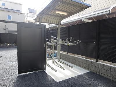 駐車場　★駐輪場★