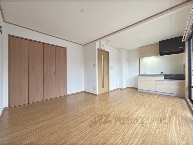 居室・リビング　リビング