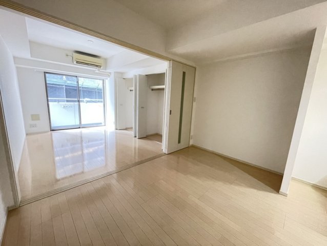 居室・リビング　新横浜駅徒歩10分♪