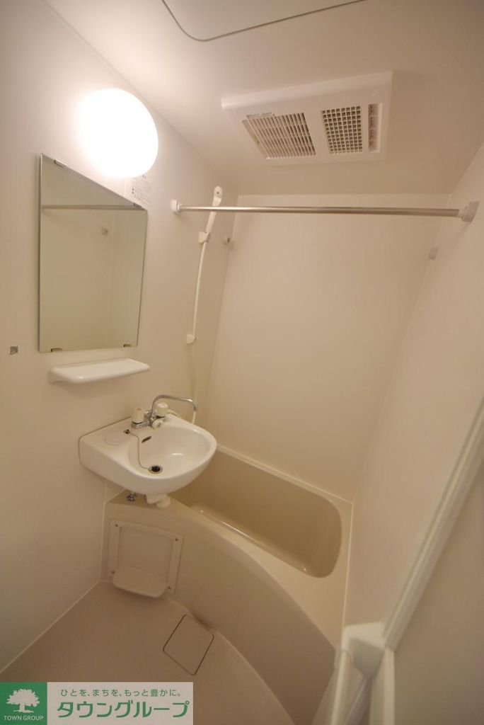 バス・シャワールーム　洗面