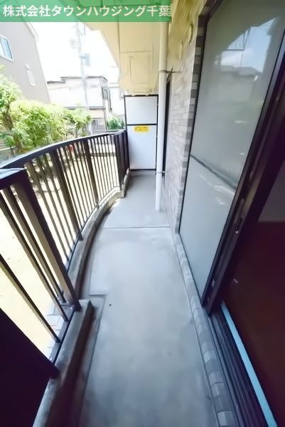 バルコニー　広々ベランダです