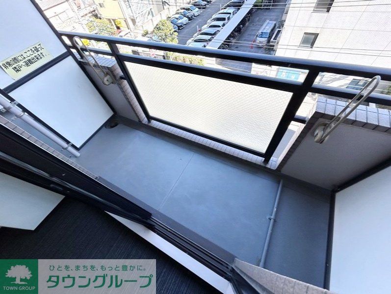 バルコニー　同シリーズ