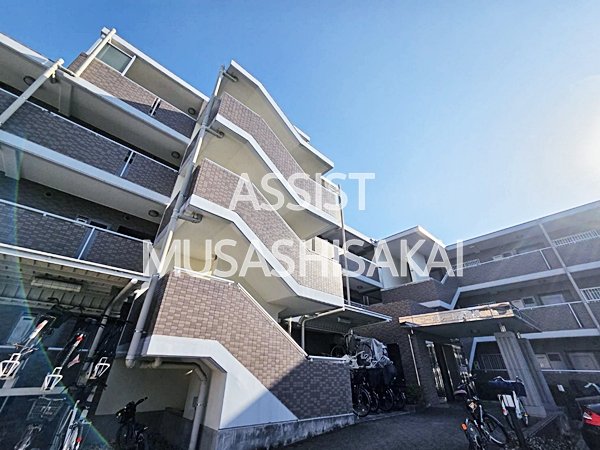 建物外観　お電話でお問合わせ頂けますと、よりスムーズにご対応出来ます♪