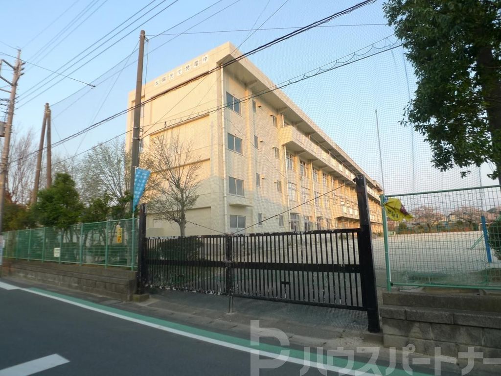 小学校　松戸市立幸谷小学校（小学校）まで410m