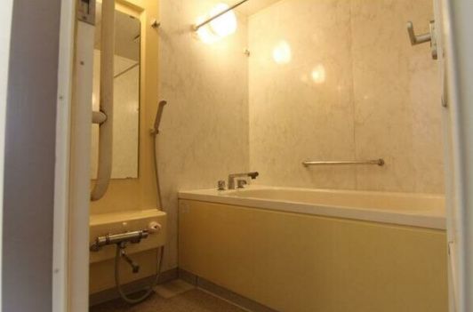 バス・シャワールーム　☆ゆっくりくつろげるお風呂☆