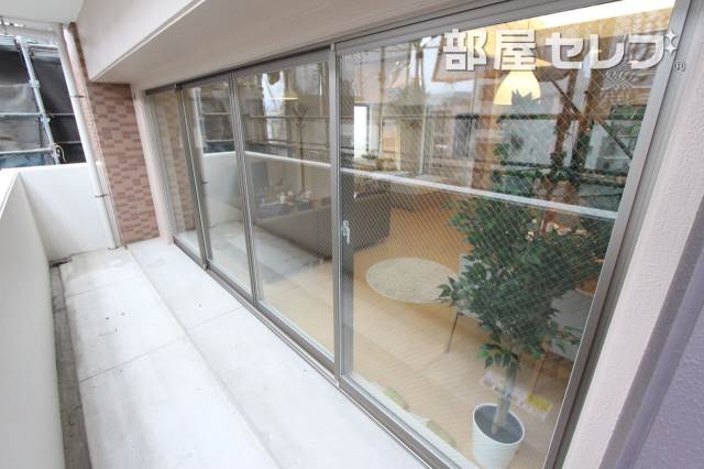 バルコニー　３０１号室の写真になります。