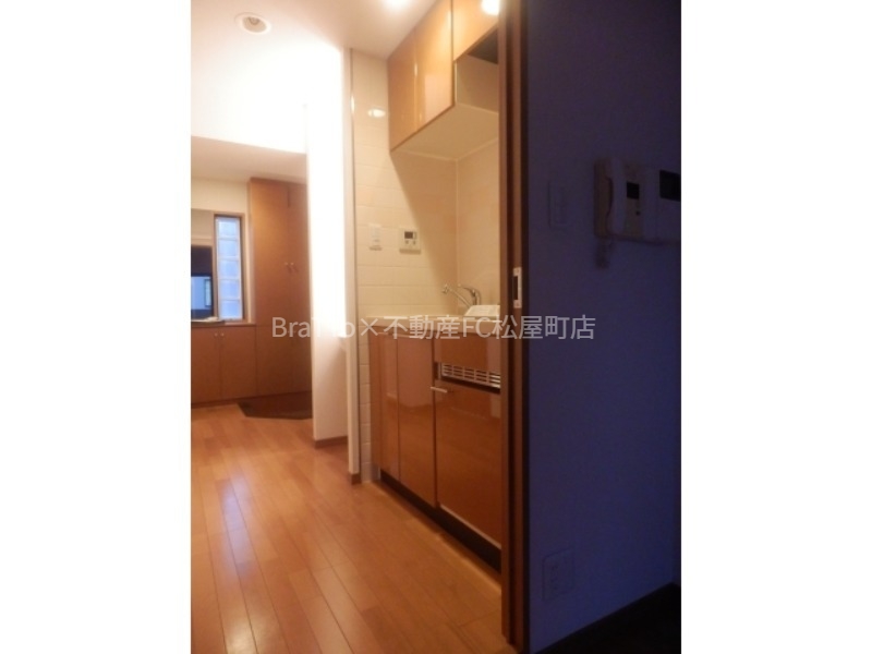 その他部屋・スペース　廊下