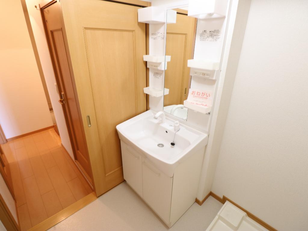 洗面設備　洗髪洗面化粧台