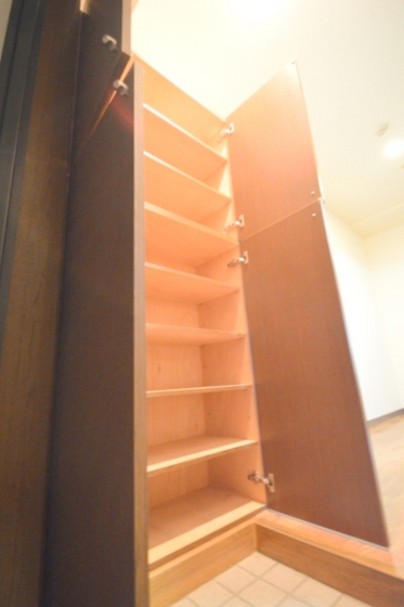 収納　大容量のシューズボックス