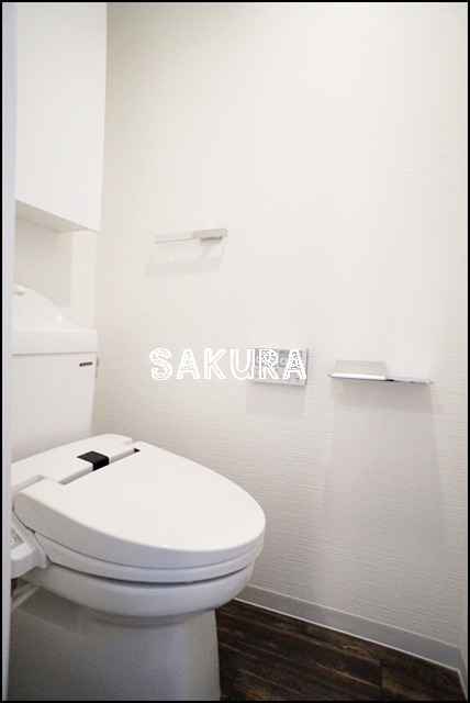 トイレ　嬉しい温水洗浄便座♪