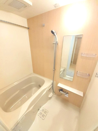 バス・シャワールーム　風呂