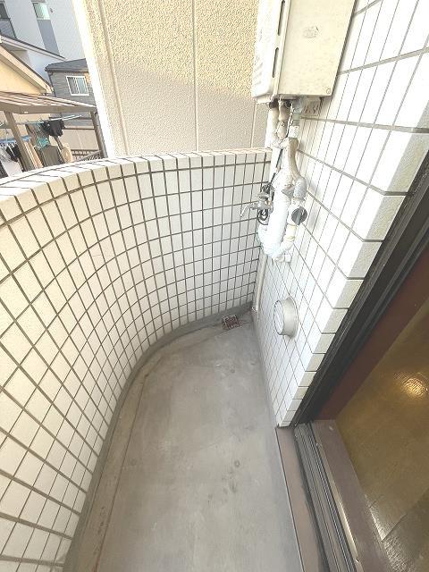 その他設備　室外洗濯機置場