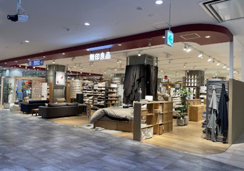 ショッピングセンター　無印良品イトーヨーカドー曳舟店（ショッピングセンター）まで808m