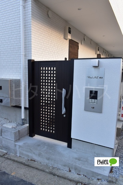 エントランス　エントランス