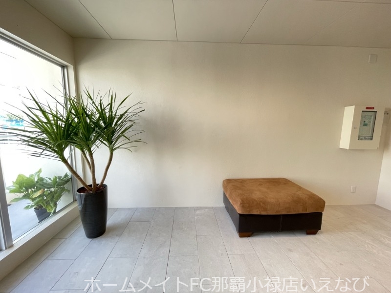 ロビー　※別部屋・イメージ画像です