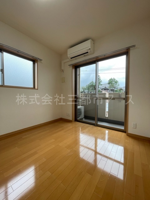 居室・リビング　スキヤハウス