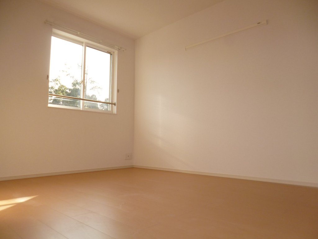 その他部屋・スペース　南側洋室