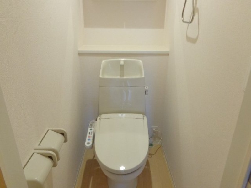 トイレ　図面と現状に相違がある場合には現状を優先