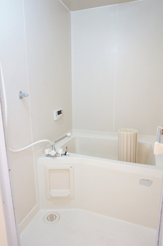 バス・シャワールーム　バスルーム