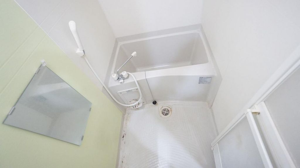 バス・シャワールーム　バス