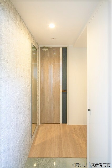 玄関　ゆったりとした玄関です※同シリーズの写真です